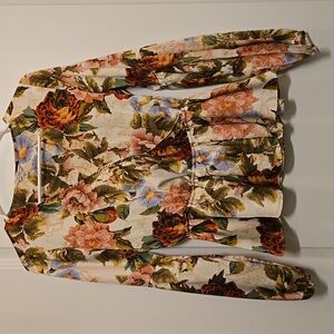 Guess floral peplum shirt